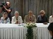 bav aileler adnan oktar� destekliyor